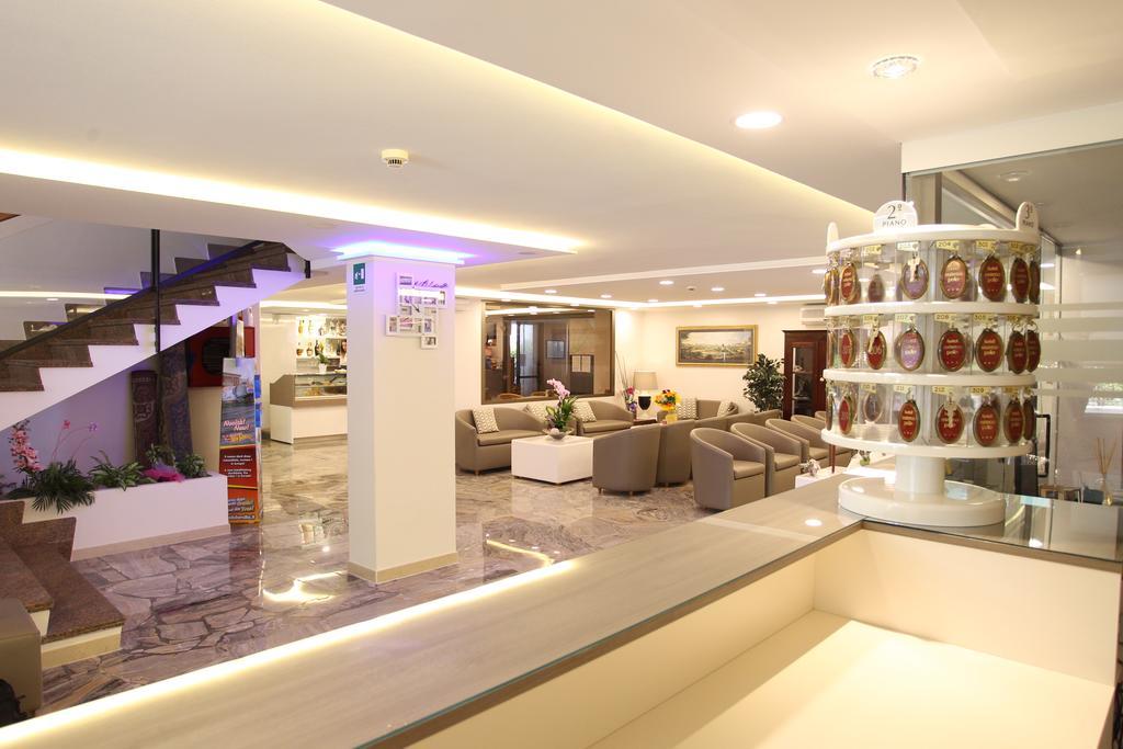 Hotel Marco Polo Беллария-Иджеа-Марина Экстерьер фото